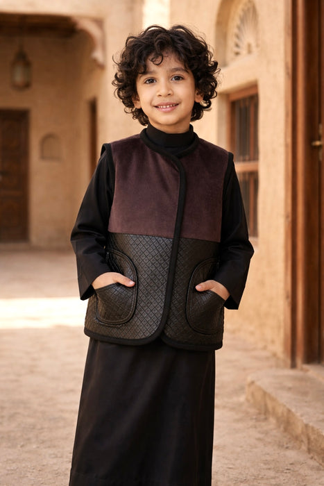 سترة بنية